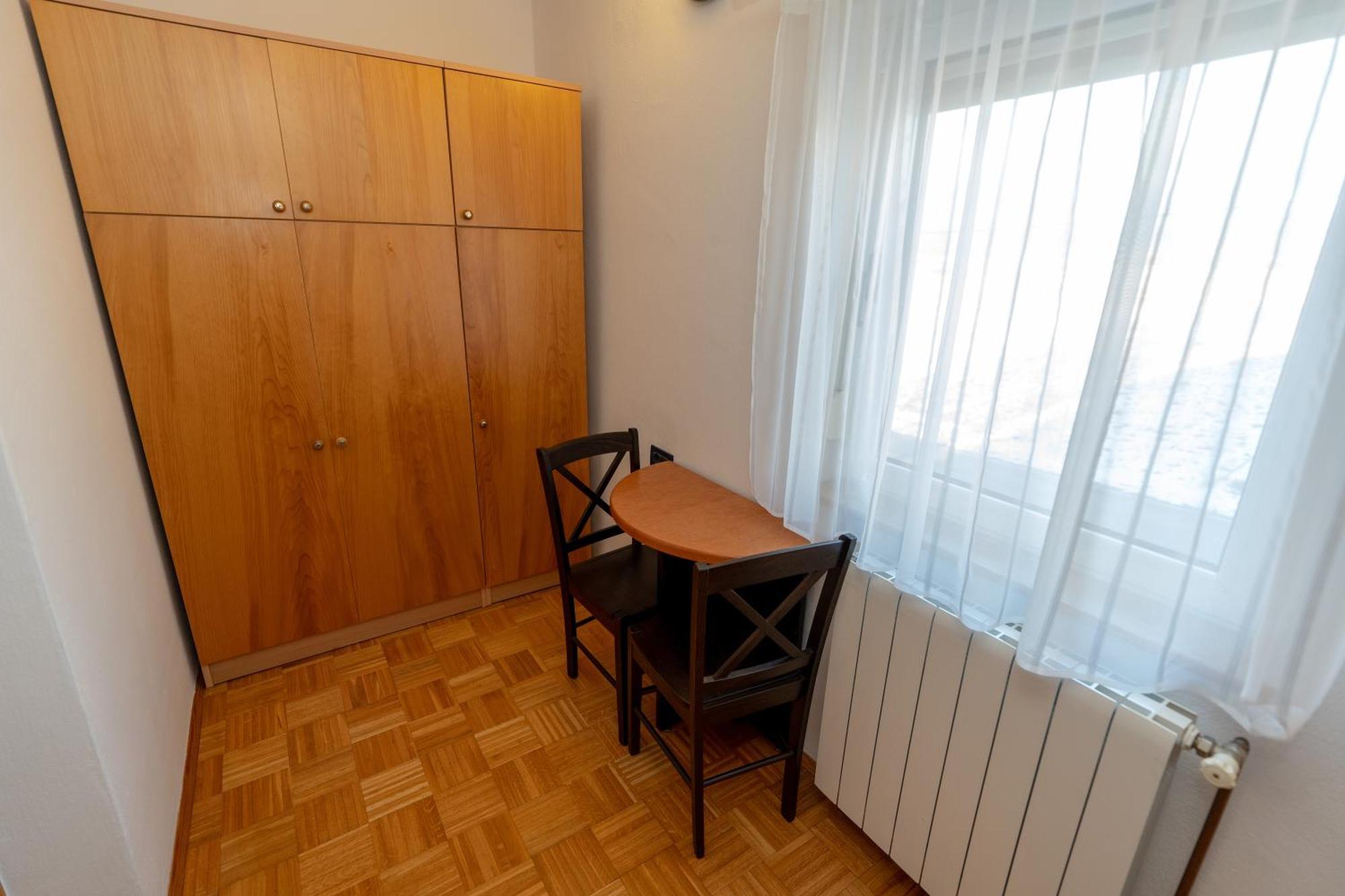 Apartman Miramare Otočac Екстериор снимка