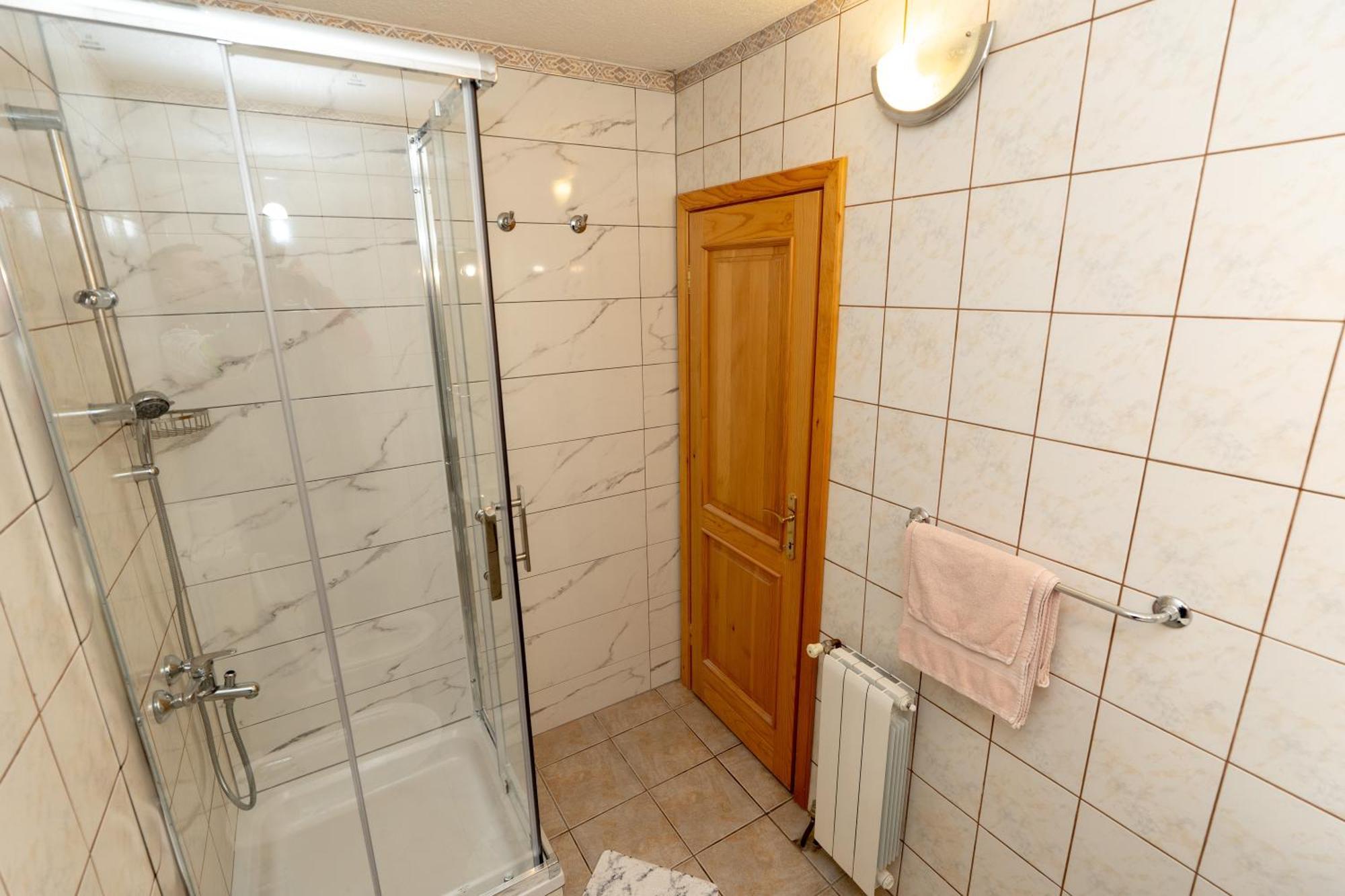 Apartman Miramare Otočac Екстериор снимка