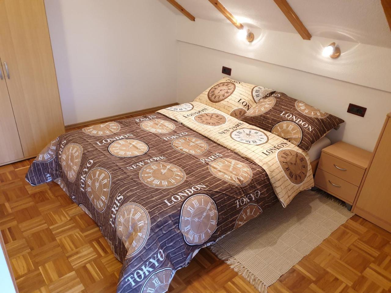 Apartman Miramare Otočac Екстериор снимка